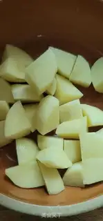 Make Chestbone and potatoes step 2