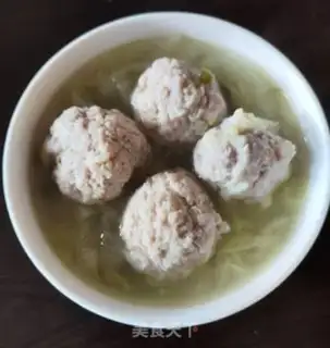 Make Yellowtooth white meatball soup step 7