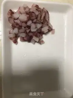 Make octopus little pellets。 step 2
