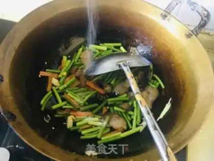 Make Garlic carrots step 5