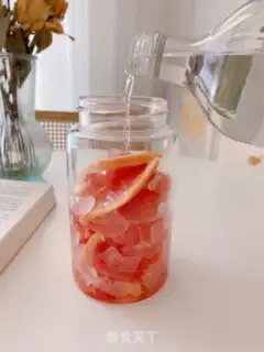 Make Siguana makes wine step 2