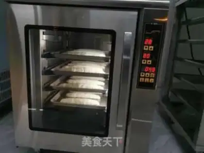 Make Monroe butter bread step 4