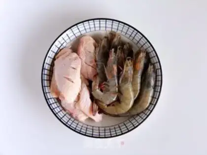 Make The field shrimp chicken wings step 0