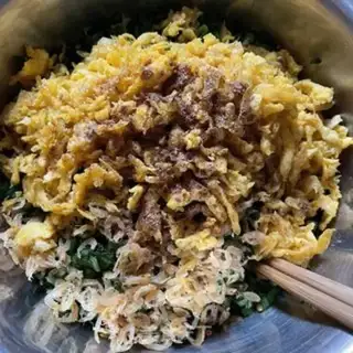 Make Three fresh dumplings step 4