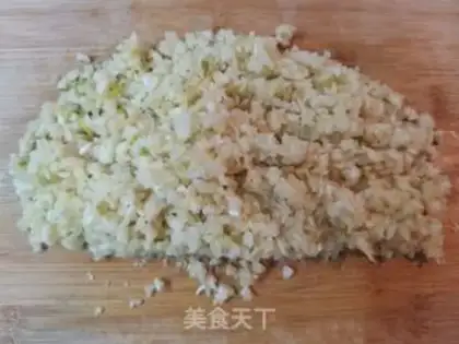 Make Garlic lobster step 1