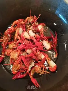 Make Garlic lobster step 2