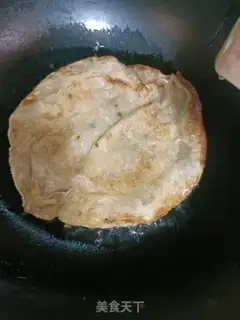 Make Hand grab cake step 4