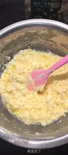 Make Coconut nuts step 2