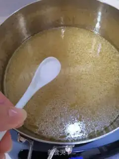 Make The dress and the omelet soup step 1