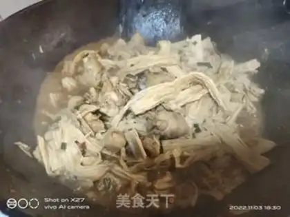 Make The chickens are red and scavenging step 7