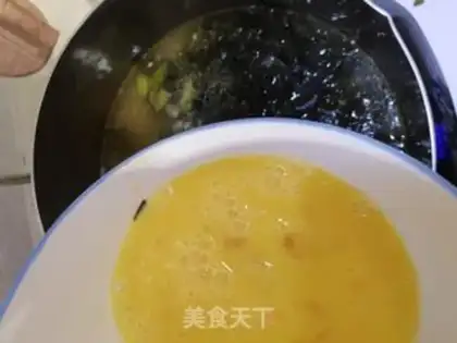 Make The dress and the omelet soup step 6