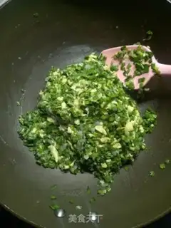 Make Shrimp omelet egg pie step 4