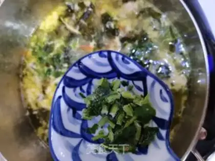 Make The dress and the omelet soup step 8