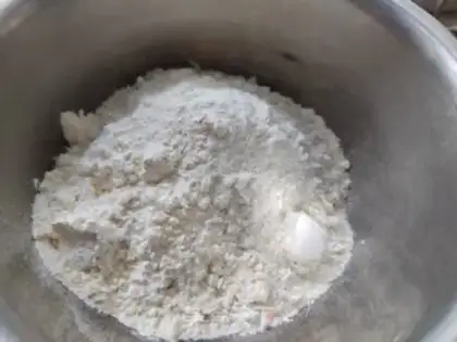 Make Hand grab cake step 0