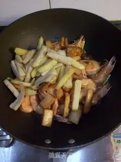 Make Dry pan shrimp step 6
