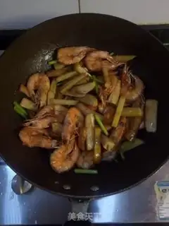 Make Dry pan shrimp step 7