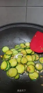 Make Beef cucumber step 8