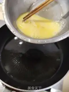 Make Screech eggs from tomatoes step 3
