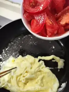 Make Screech eggs from tomatoes step 4