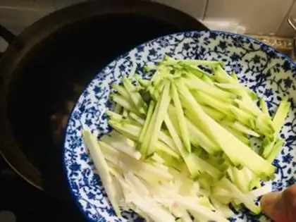 Make Red roast gravy step 0