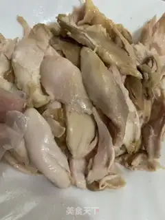 Make Pumpkin chicken-leg rice step 1