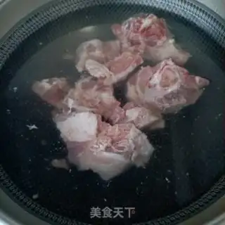 Make Dragonbone corn melon soup step 0