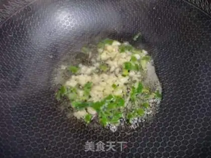 Make Dry prawn and vegetable porridge step 3