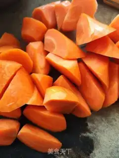 Make Carrots, potatoes, bones step 2