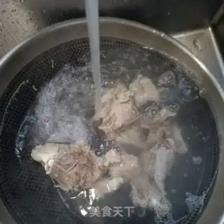 Make Dragonbone corn melon soup step 3