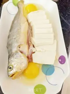 Make Cucumber fish steam tofu step 2