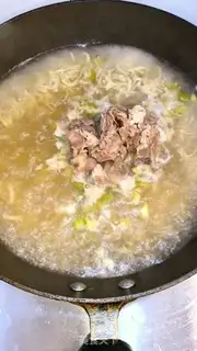 Make The lamb noodles step 7
