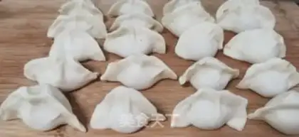 Make Sour soup and lamb dumplings step 10