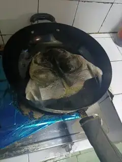 Make Clear the fish head step 5