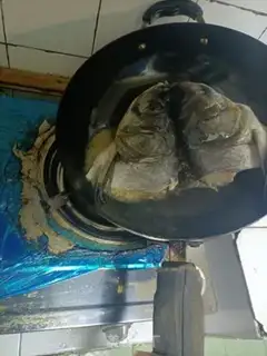 Make Clear the fish head step 6