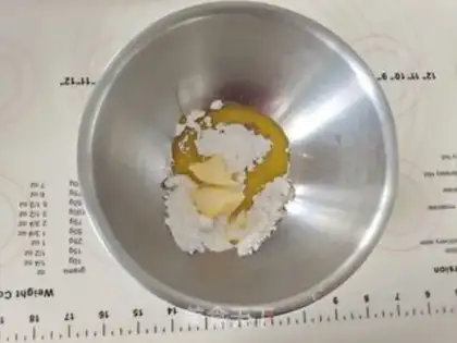 Make Taco cheese rolls step 5