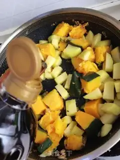 Make Pumpkin shrimp step 3