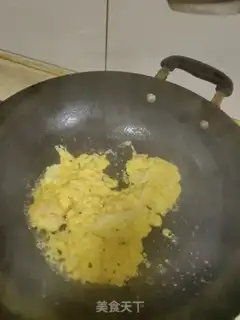 Make Eggs and guacamole step 5
