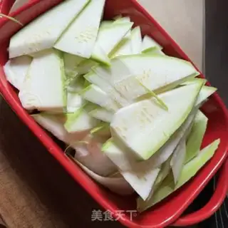 Make Sliced eggs step 2