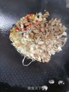 Make Scum of pork and orange skin step 4