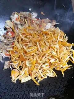 Make Scum of pork and orange skin step 5