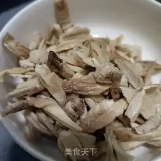 Make Chicken-legged mushrooms and oily cabbage step 2