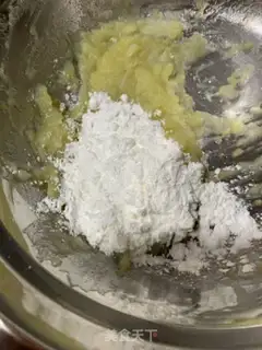 Make Fried potatoballs step 2