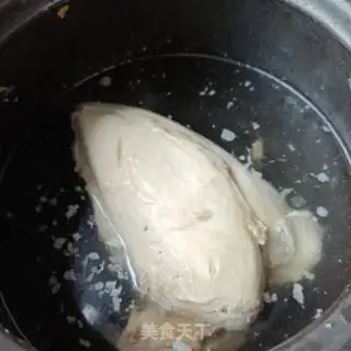 Make Pink cabbage with chicken chest step 2