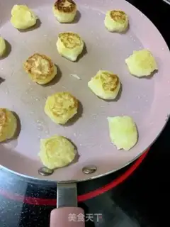 Make Fried potatoballs step 6