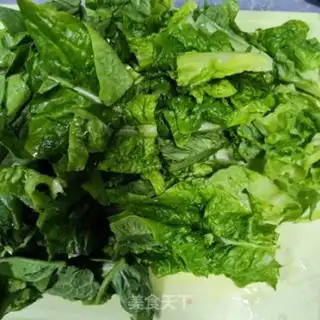 Make Garlic fried leaves step 1
