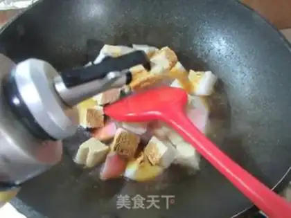 Make Frozen tofu with red radish step 4