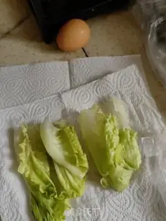 Make Spinach egg burrito step 3