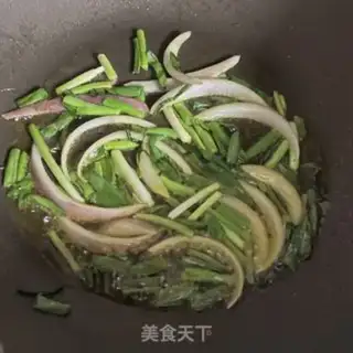 Make Onion noodle step 3