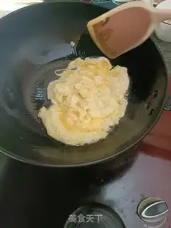 Make Fry eggs step 1