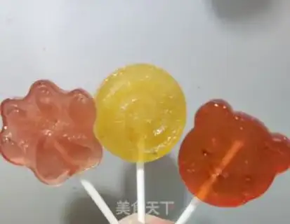 Make Homemade lollipops step 12